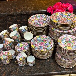 HUGE 97 pc lot ANTIQUE CHINESE PORCELAIN HAND-PAINTED WITH MARK Mille Fluer READ